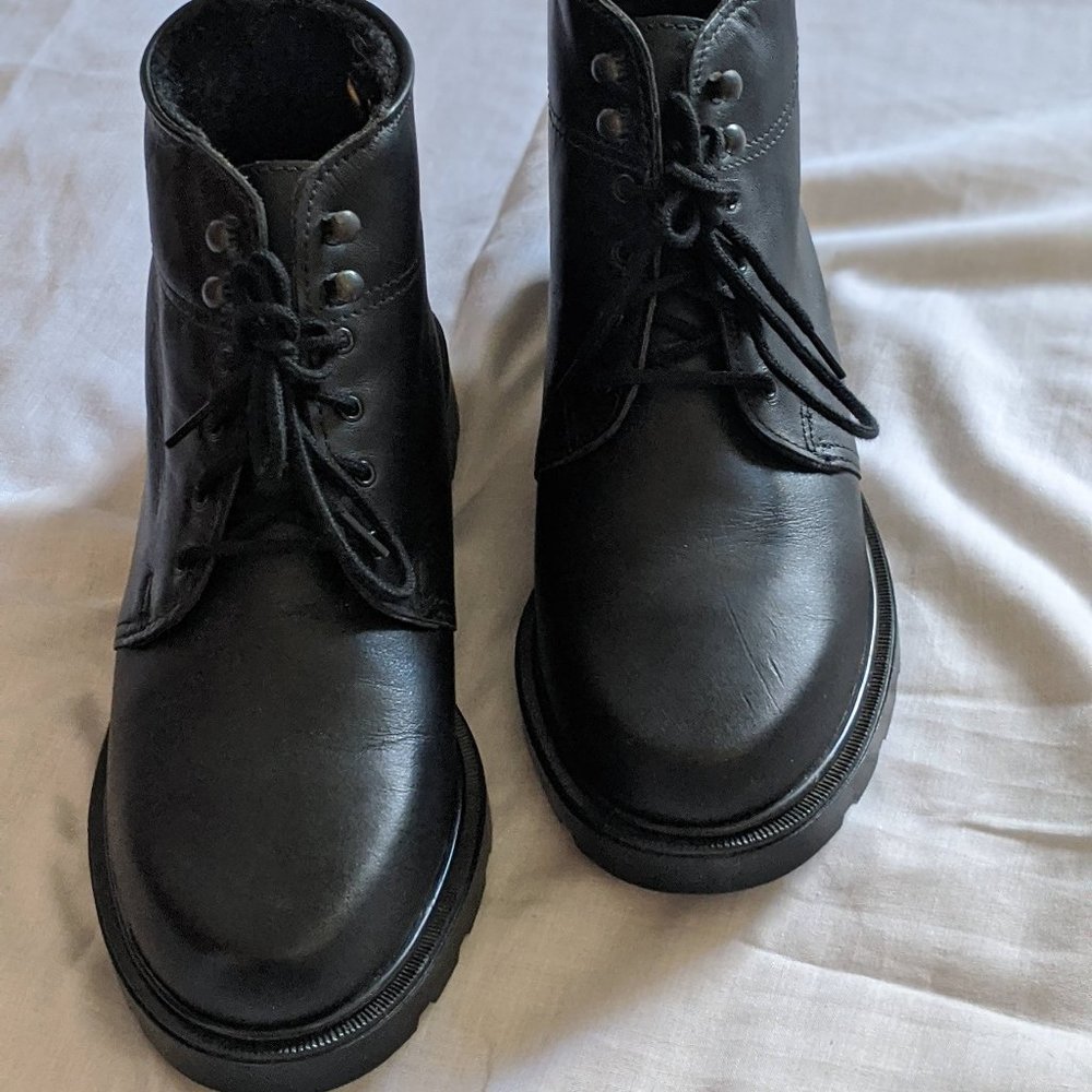 6.5 black leather boots
